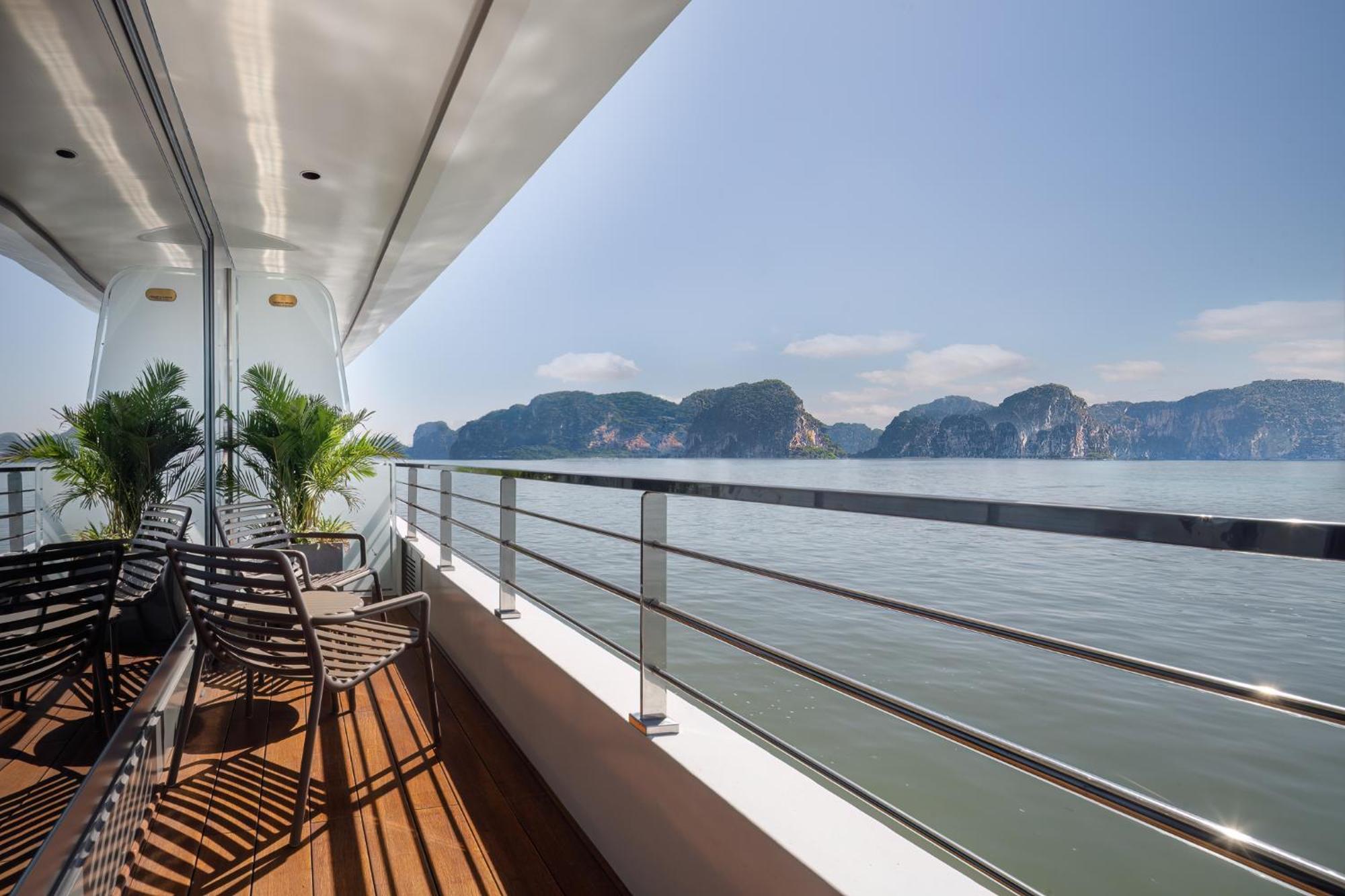Grand Pioneers Halong Bay Cruise 1 Hotell Ha Long Exteriör bild